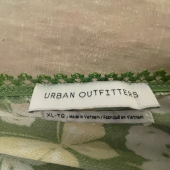 Urban outfitters butterfly tie skirt - Picture 4 of 5